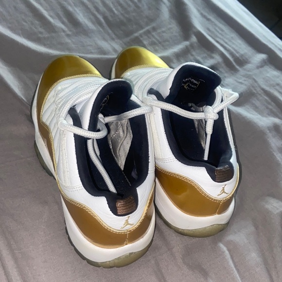 AIR JORDAN 11 RETRO LOW
"Closing Ceremony" - Picture 2 of 3